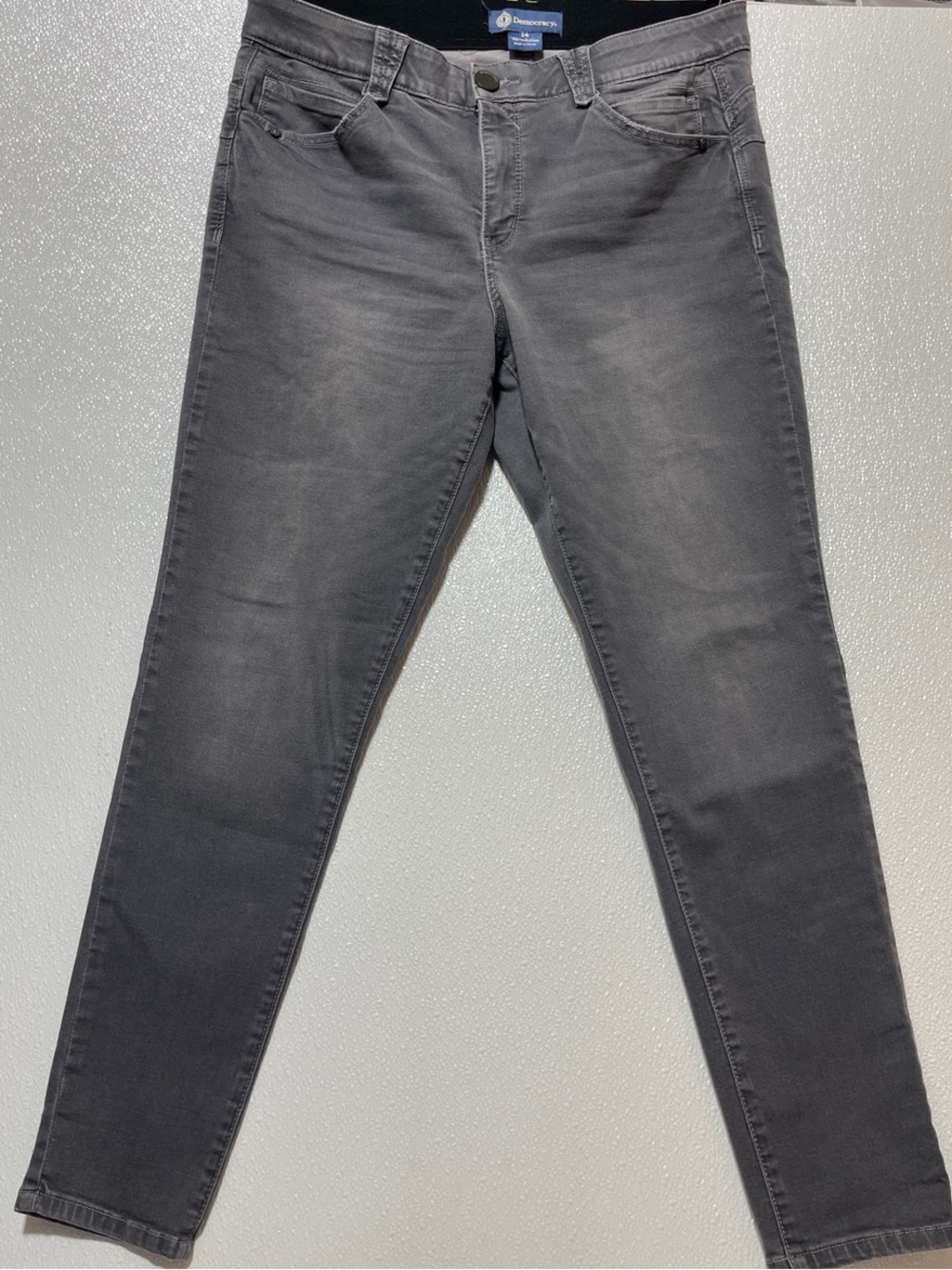 3/$30 Democracy Gray Skinny Women's Jeans